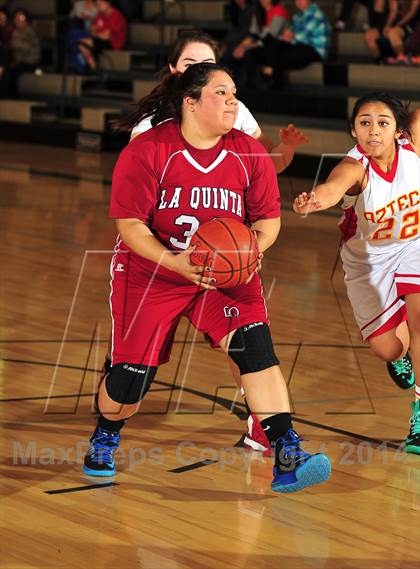 Thumbnail 3 in La Quinta vs. Palm Desert (MaxPreps Holiday Classic) photogallery.