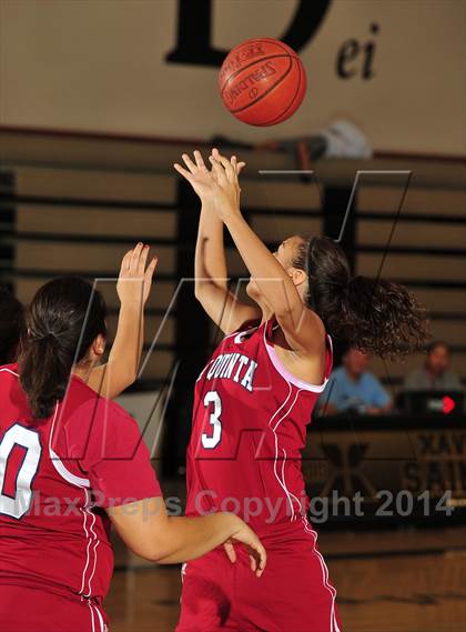 Thumbnail 3 in La Quinta vs. Palm Desert (MaxPreps Holiday Classic) photogallery.
