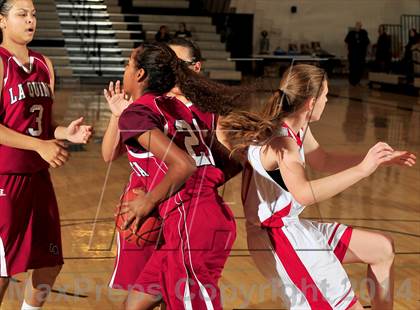Thumbnail 3 in La Quinta vs. Palm Desert (MaxPreps Holiday Classic) photogallery.