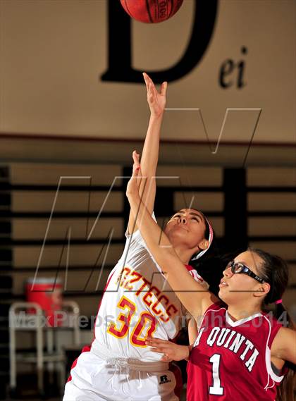 Thumbnail 3 in La Quinta vs. Palm Desert (MaxPreps Holiday Classic) photogallery.
