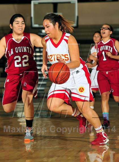 Thumbnail 3 in La Quinta vs. Palm Desert (MaxPreps Holiday Classic) photogallery.