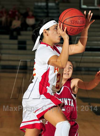 Thumbnail 2 in La Quinta vs. Palm Desert (MaxPreps Holiday Classic) photogallery.