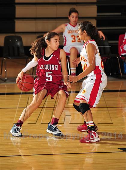 Thumbnail 1 in La Quinta vs. Palm Desert (MaxPreps Holiday Classic) photogallery.