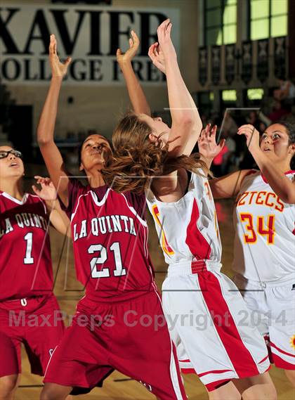 Thumbnail 1 in La Quinta vs. Palm Desert (MaxPreps Holiday Classic) photogallery.