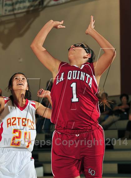 Thumbnail 3 in La Quinta vs. Palm Desert (MaxPreps Holiday Classic) photogallery.