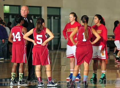 Thumbnail 1 in La Quinta vs. Palm Desert (MaxPreps Holiday Classic) photogallery.