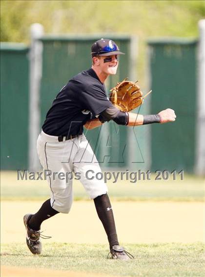 Thumbnail 2 in Guyer @ Carroll photogallery.