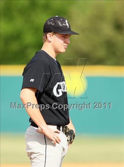 Thumbnail 2 in Guyer @ Carroll photogallery.