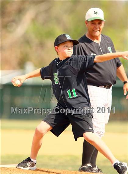 Thumbnail 2 in Guyer @ Carroll photogallery.