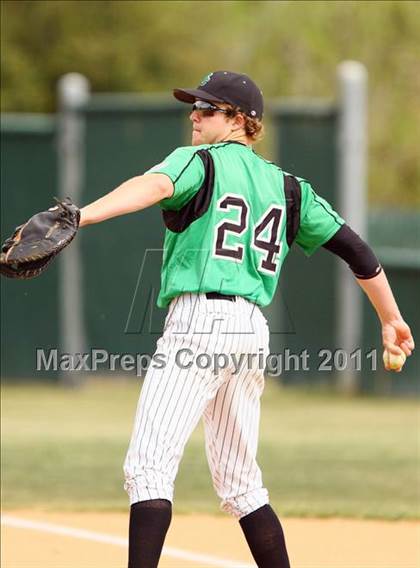 Thumbnail 2 in Guyer @ Carroll photogallery.