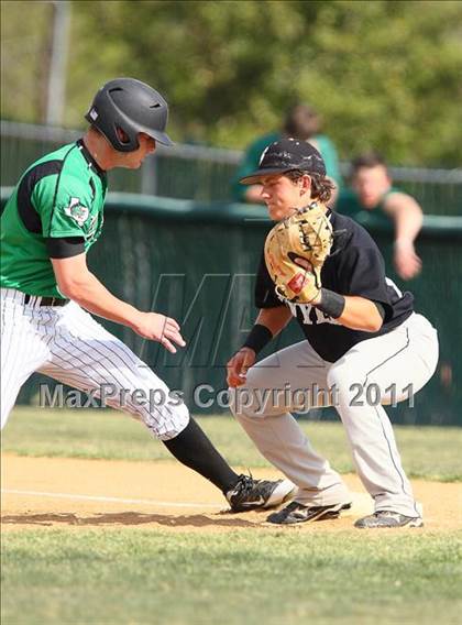 Thumbnail 2 in Guyer @ Carroll photogallery.