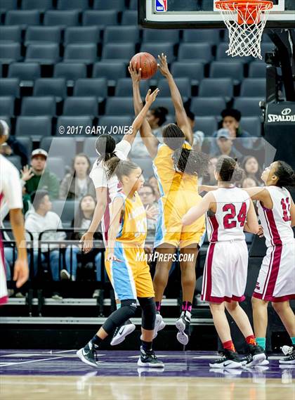 Thumbnail 2 in Los Osos @ West Campus (CIF State D4 Final) photogallery.