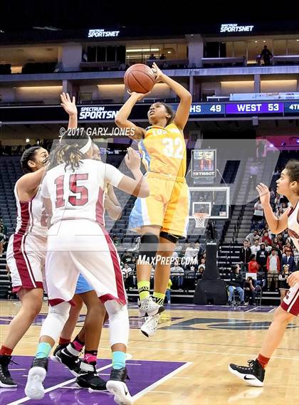 Thumbnail 3 in Los Osos @ West Campus (CIF State D4 Final) photogallery.