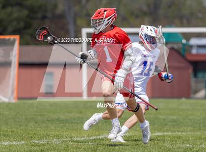 Thumbnail 3 in Regis Jesuit photogallery.