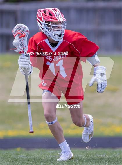 Thumbnail 3 in Regis Jesuit photogallery.