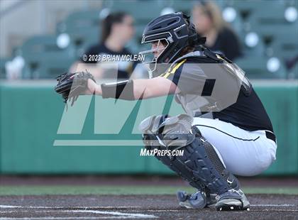 Thumbnail 3 in Huntsville @ Denison (Johnson County Classic) photogallery.