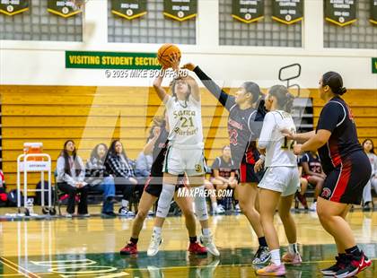 Thumbnail 1 in Rio Mesa @ Santa Barbara photogallery.