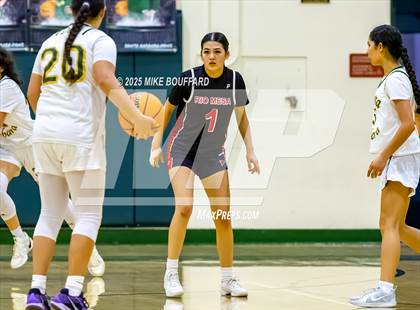 Thumbnail 2 in Rio Mesa @ Santa Barbara photogallery.
