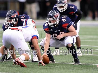 Thumbnail 2 in Midway vs. Ryan (4A Division 1 Region 1 Semifinals) photogallery.