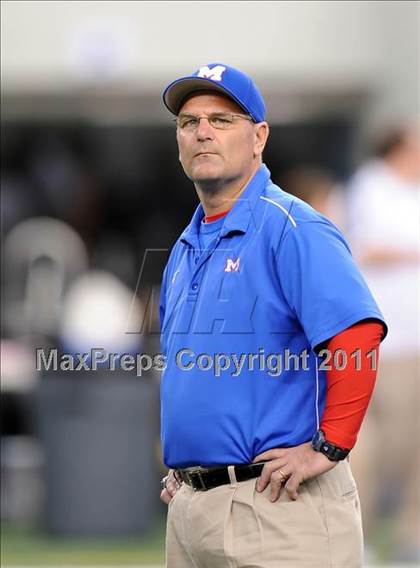 Thumbnail 2 in Midway vs. Ryan (4A Division 1 Region 1 Semifinals) photogallery.