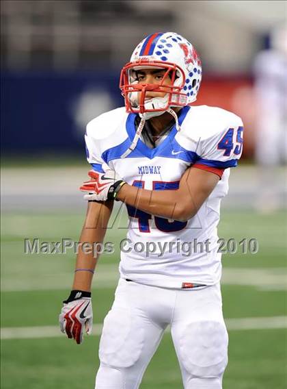 Thumbnail 2 in Midway vs. Ryan (4A Division 1 Region 1 Semifinals) photogallery.