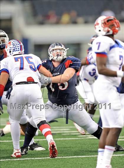 Thumbnail 3 in Midway vs. Ryan (4A Division 1 Region 1 Semifinals) photogallery.