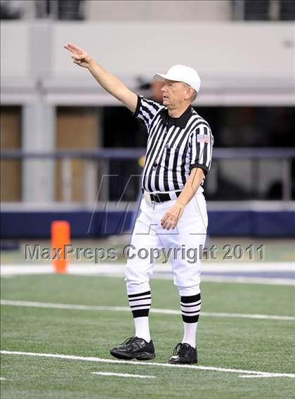 Thumbnail 1 in Midway vs. Ryan (4A Division 1 Region 1 Semifinals) photogallery.
