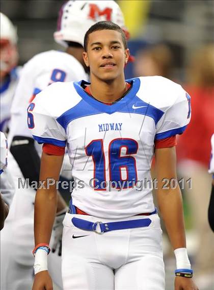 Thumbnail 1 in Midway vs. Ryan (4A Division 1 Region 1 Semifinals) photogallery.