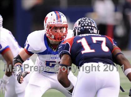 Thumbnail 2 in Midway vs. Ryan (4A Division 1 Region 1 Semifinals) photogallery.