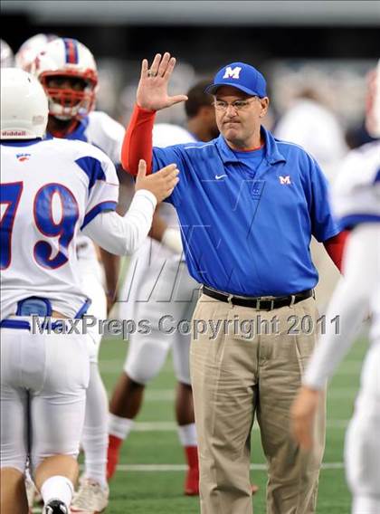 Thumbnail 1 in Midway vs. Ryan (4A Division 1 Region 1 Semifinals) photogallery.