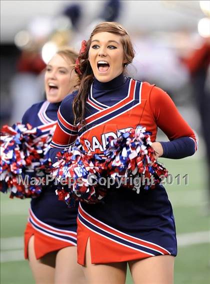 Thumbnail 2 in Midway vs. Ryan (4A Division 1 Region 1 Semifinals) photogallery.