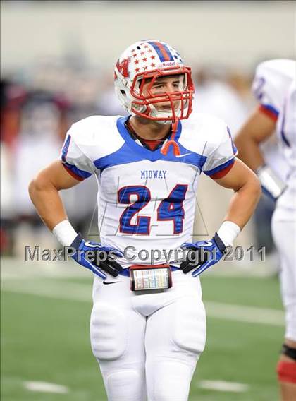 Thumbnail 3 in Midway vs. Ryan (4A Division 1 Region 1 Semifinals) photogallery.