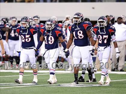 Thumbnail 3 in Midway vs. Ryan (4A Division 1 Region 1 Semifinals) photogallery.