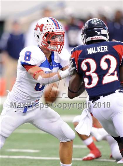 Thumbnail 1 in Midway vs. Ryan (4A Division 1 Region 1 Semifinals) photogallery.