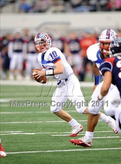 Thumbnail 1 in Midway vs. Ryan (4A Division 1 Region 1 Semifinals) photogallery.