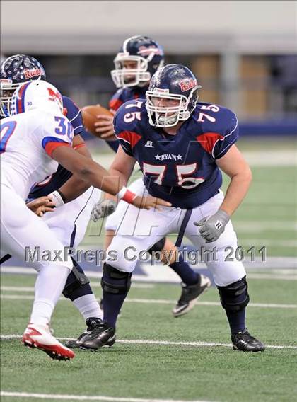 Thumbnail 2 in Midway vs. Ryan (4A Division 1 Region 1 Semifinals) photogallery.