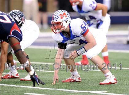 Thumbnail 2 in Midway vs. Ryan (4A Division 1 Region 1 Semifinals) photogallery.