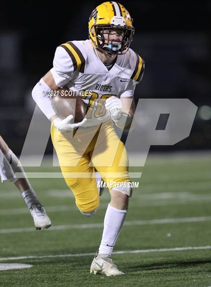 Thumbnail 1 in West Jefferson vs Fairland (OHSAA D6 Regional) photogallery.