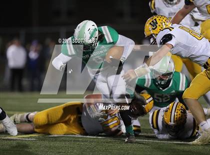 Thumbnail 3 in West Jefferson vs Fairland (OHSAA D6 Regional) photogallery.
