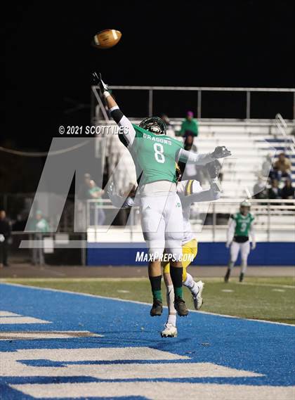 Thumbnail 3 in West Jefferson vs Fairland (OHSAA D6 Regional) photogallery.