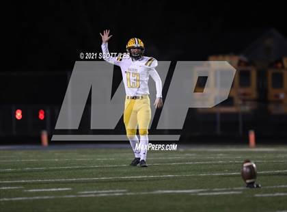 Thumbnail 2 in West Jefferson vs Fairland (OHSAA D6 Regional) photogallery.