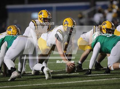 Thumbnail 2 in West Jefferson vs Fairland (OHSAA D6 Regional) photogallery.