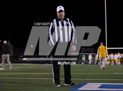 Thumbnail 1 in West Jefferson vs Fairland (OHSAA D6 Regional) photogallery.