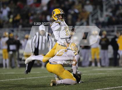 Thumbnail 2 in West Jefferson vs Fairland (OHSAA D6 Regional) photogallery.