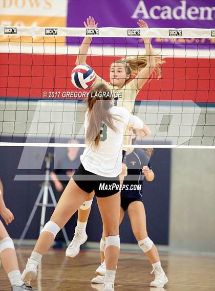 Thumbnail 2 in Coronado vs Prosper photogallery.
