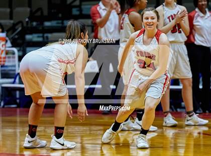 Thumbnail 1 in Chowchilla vs. Firebaugh (CIF CS D5 Final) photogallery.
