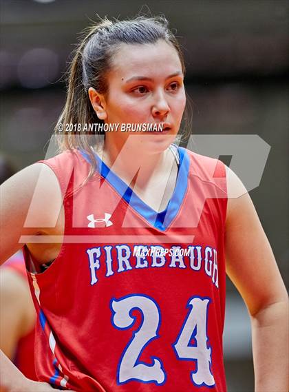Thumbnail 2 in Chowchilla vs. Firebaugh (CIF CS D5 Final) photogallery.