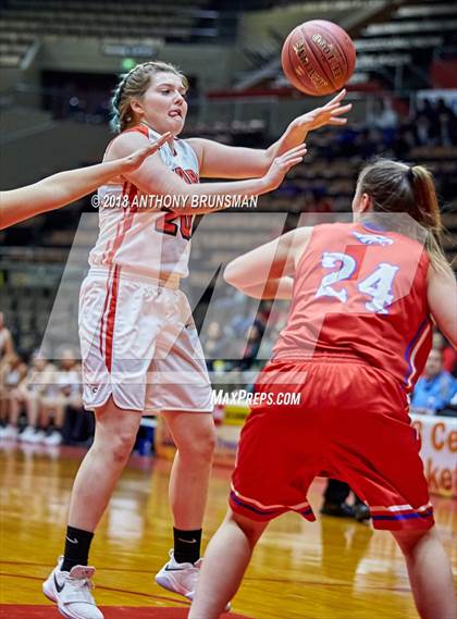Thumbnail 3 in Chowchilla vs. Firebaugh (CIF CS D5 Final) photogallery.