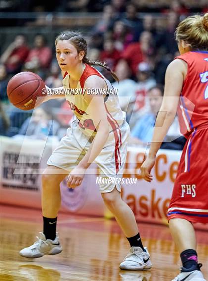 Thumbnail 1 in Chowchilla vs. Firebaugh (CIF CS D5 Final) photogallery.