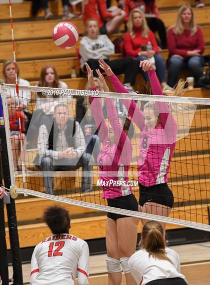 Thumbnail 3 in Regis Jesuit @ Rock Canyon photogallery.